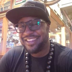 Meet your Posher, Damon